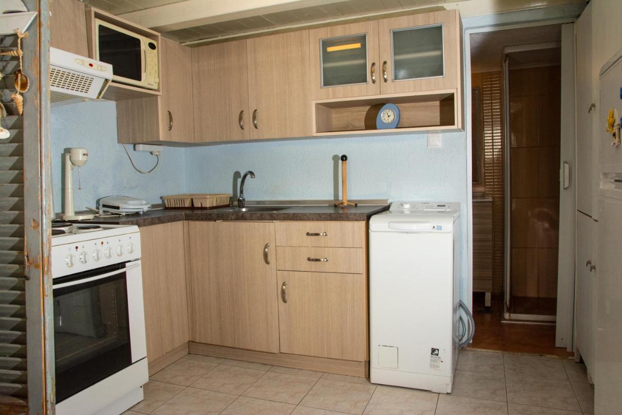 Modern Apartment 100M. From The Sea Skála Foúrkas 外观 照片